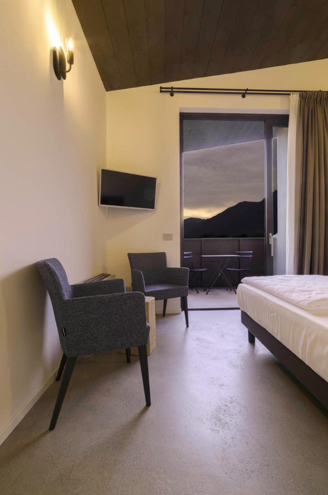 Agriturismo B&B Caffe E Vino Sondrio Luaran gambar